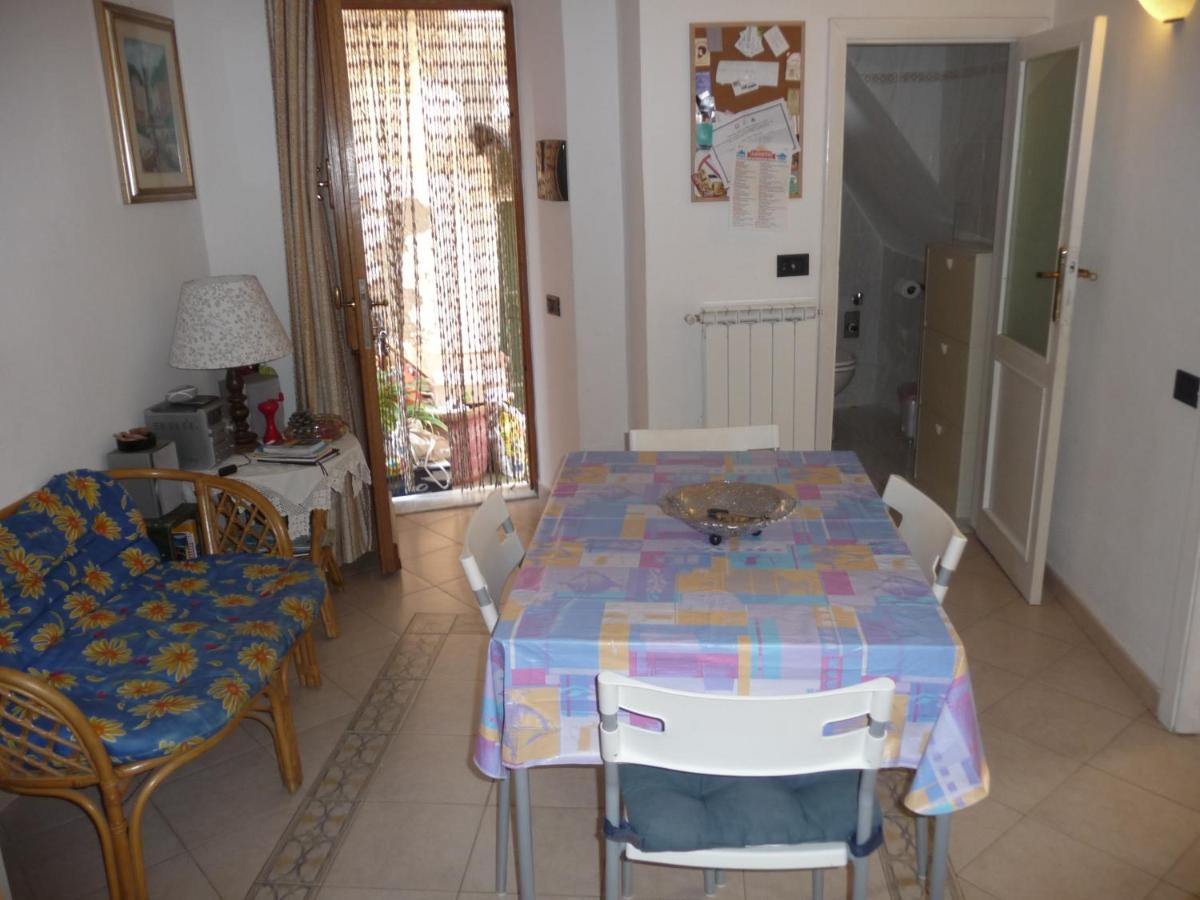 מונטרוסו אל מארה Appartamento In Tipico Carugio Ligure מראה חיצוני תמונה